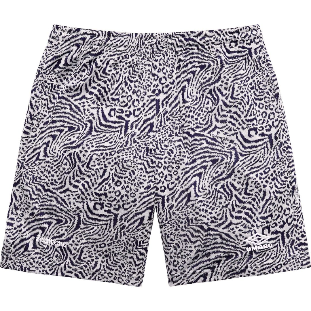 supreme-23ss-umbro-jacquard-animal-print-soccer-short