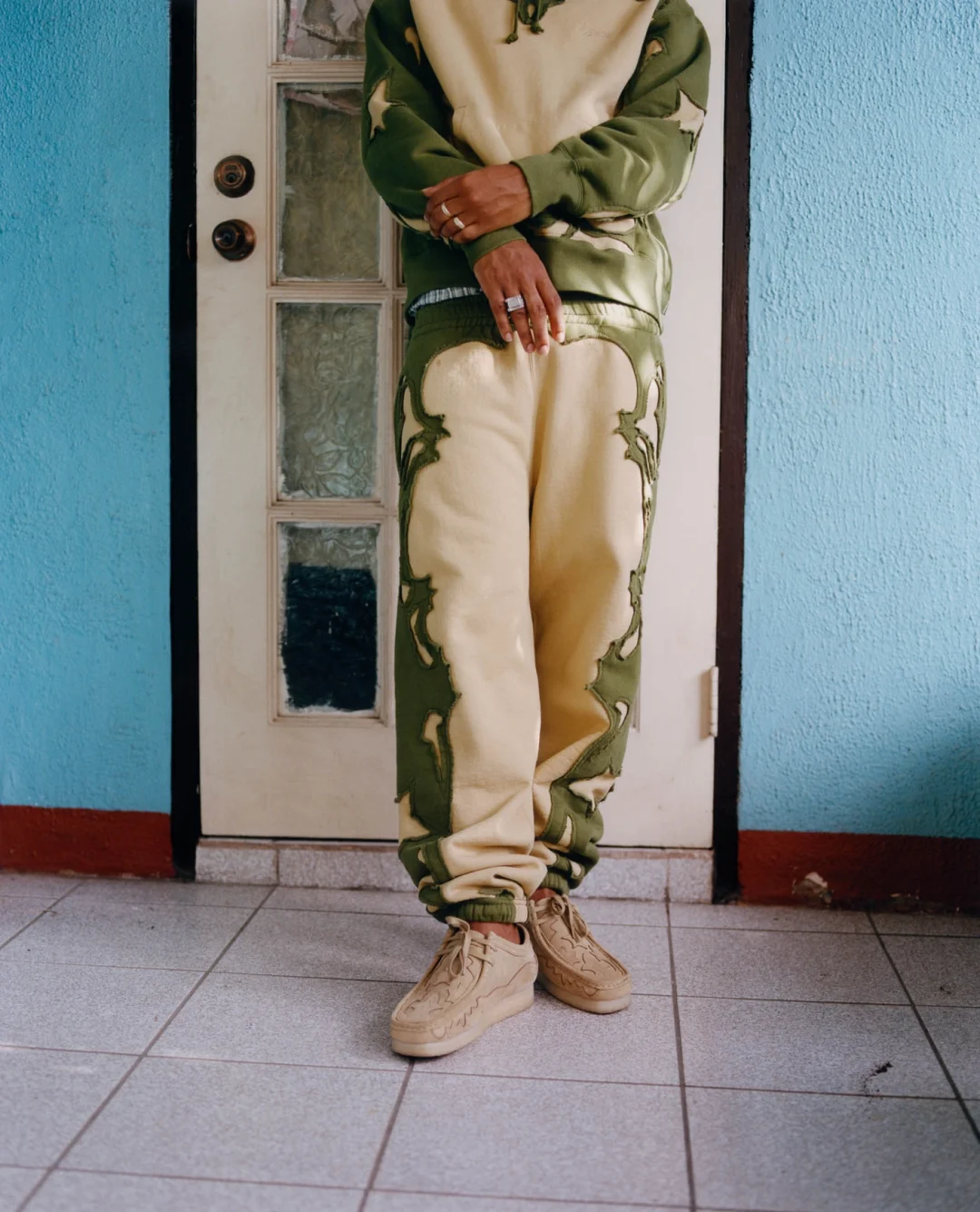 supreme-23ss-spring-summer-launch-schedule-leak-items-clarks