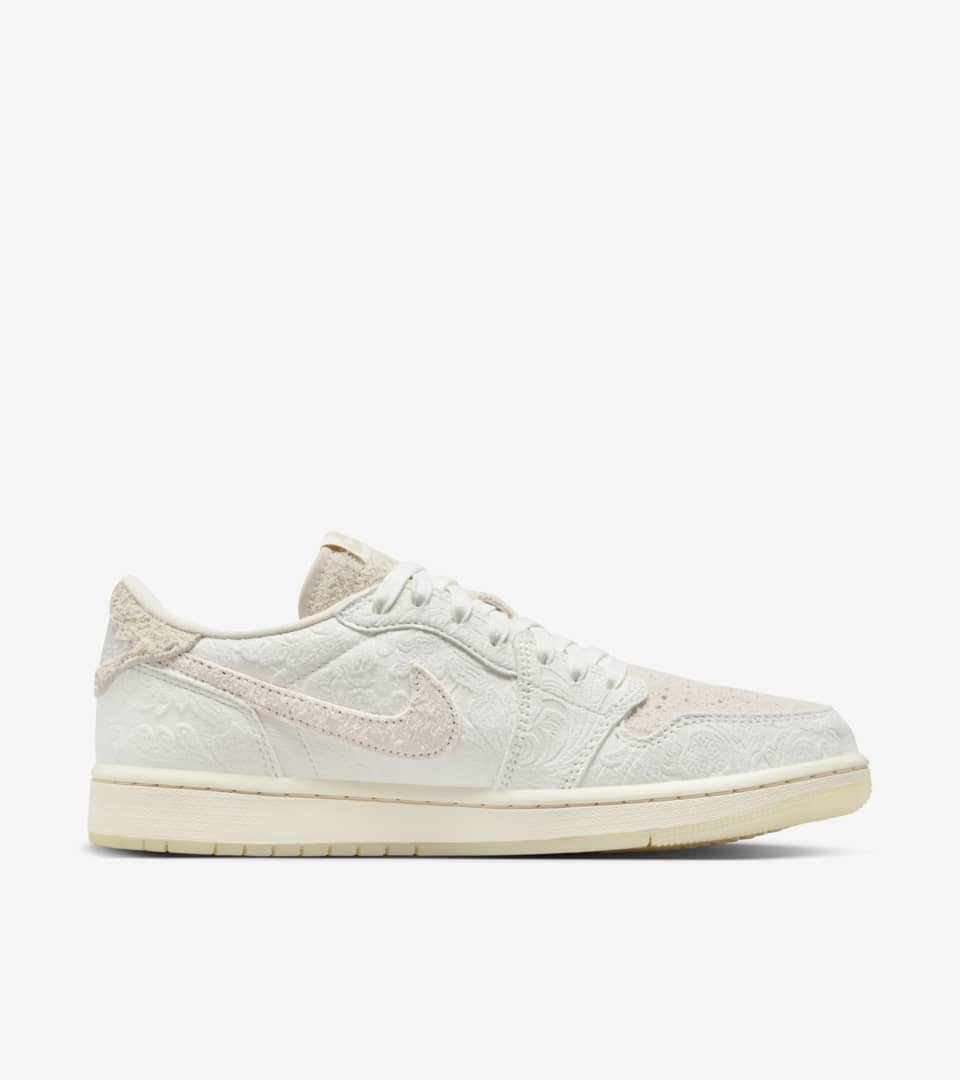 nike-chris-paul-nike-air-jordan-1-low-og-fz0455-200-release-20231128