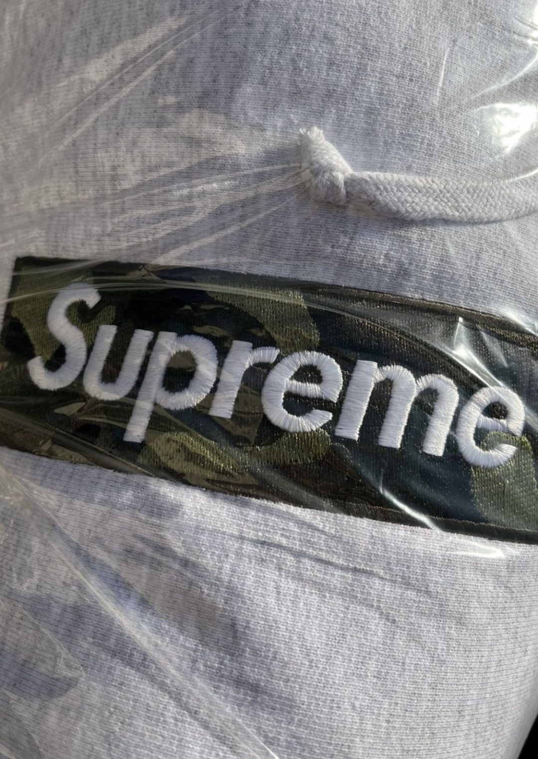 supreme-online-store-20231209-week16-23fw-23aw-release-items-look