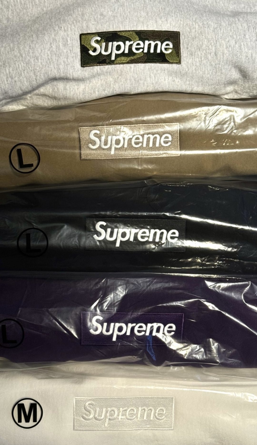 supreme-online-store-20231209-week16-23fw-23aw-release-items-look