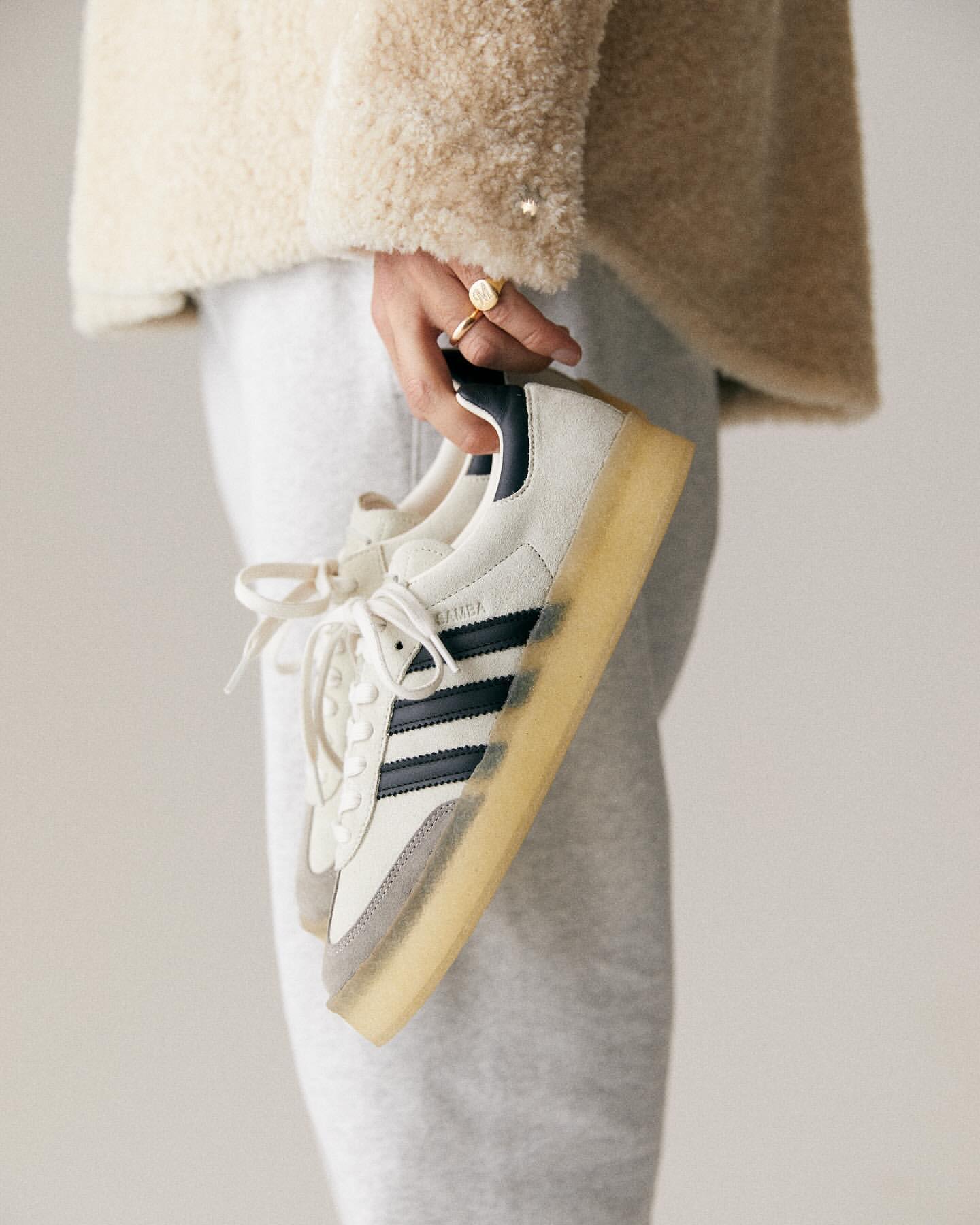 kith-clarks-adidas-samba-kithmas-release-20231225
