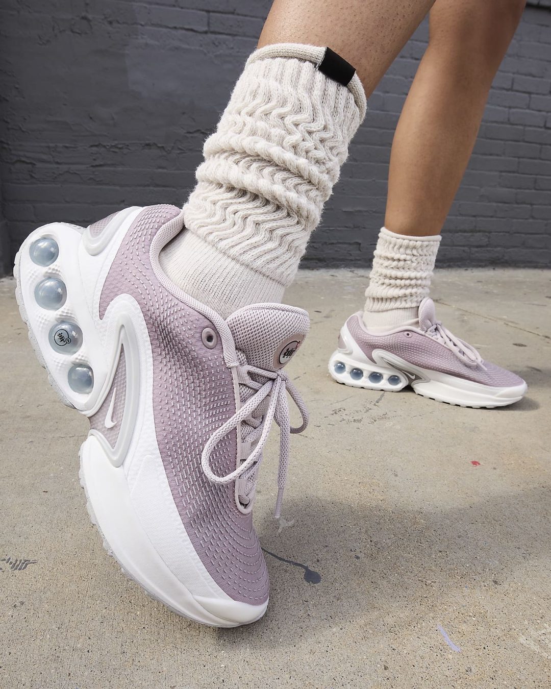 nike-wmns-air-max-dn-white-fj3145-004-release-20240503