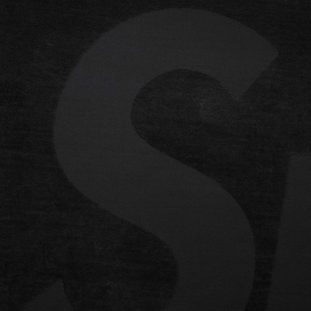 supreme-tonal-logo-towel-24ss