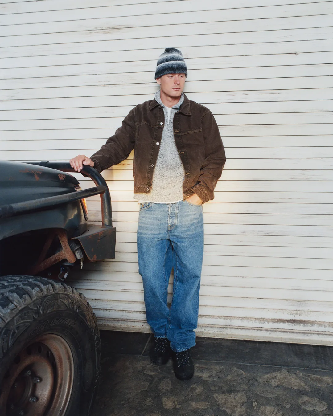 stussy-2024-holiday-release-20241018