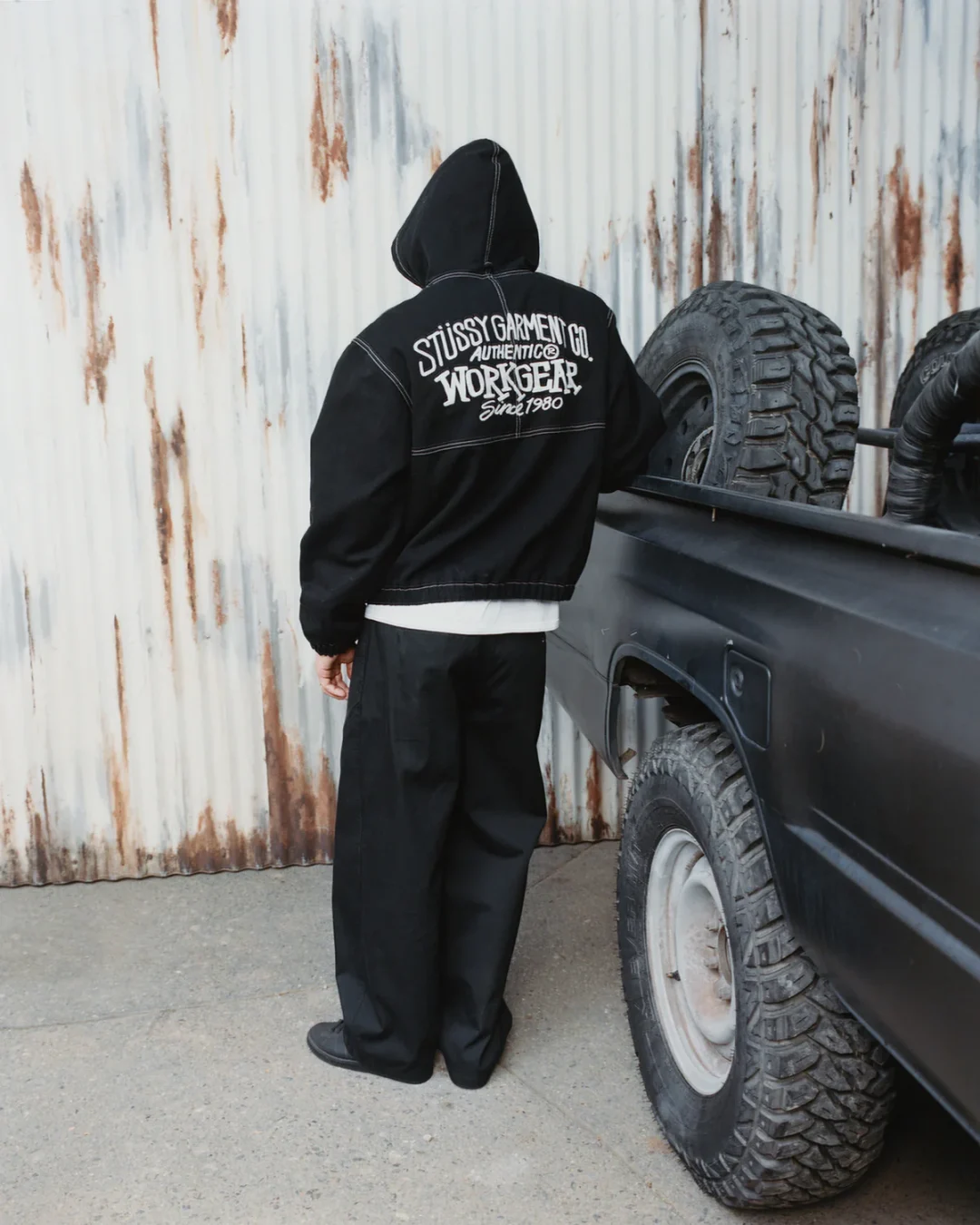 stussy-2024-holiday-release-20241018