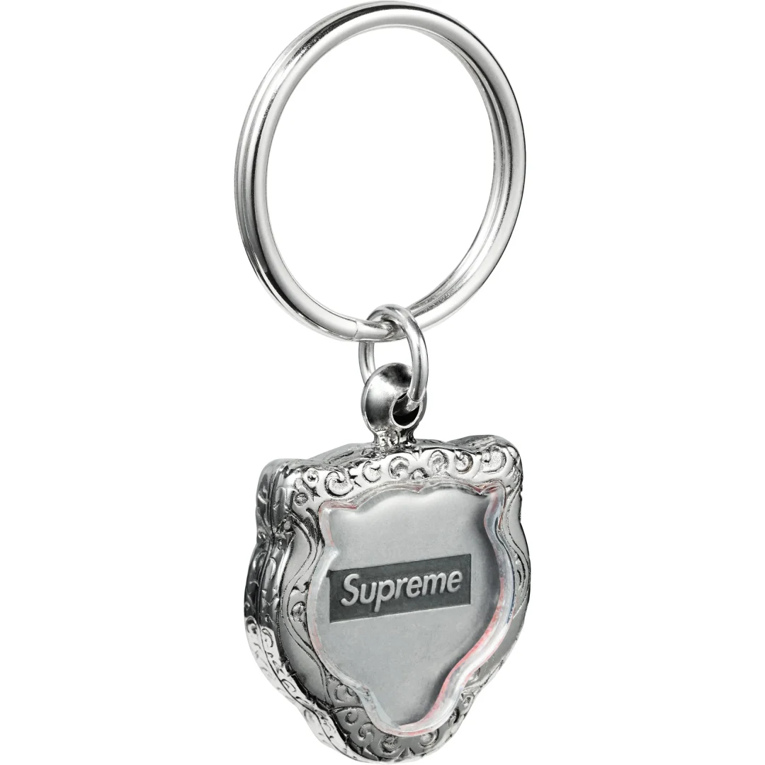 supreme-24fw-24aw-tiger-keychain