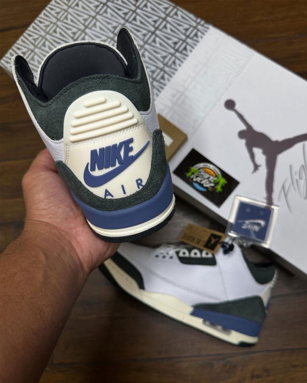 a-ma-maniere-nike-air-jordan-3-diffused-blue-hv8571-100-release-20250315