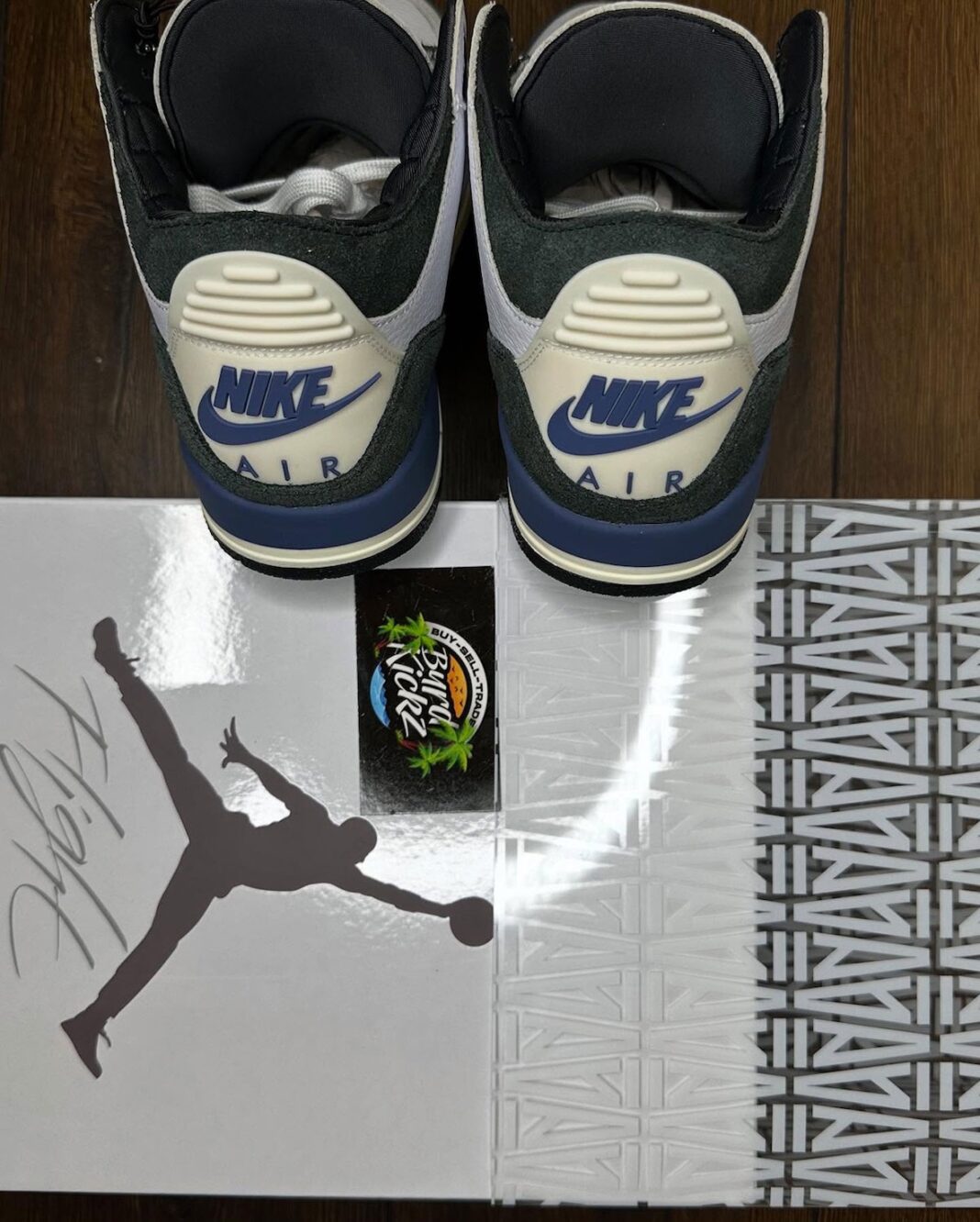 a-ma-maniere-nike-air-jordan-3-diffused-blue-hv8571-100-release-20250315