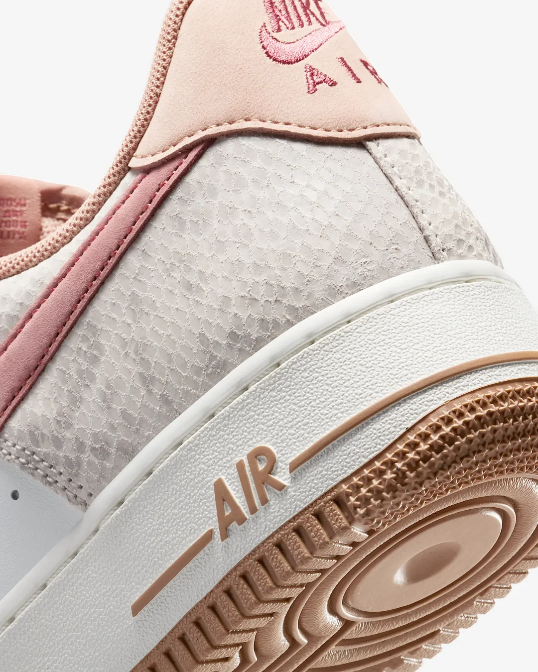 nike-air-force-1-low-snakeskin-hf2898-001-500-100-release-20250101