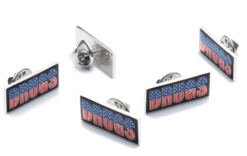supreme-24fw-24aw-drugs-pin